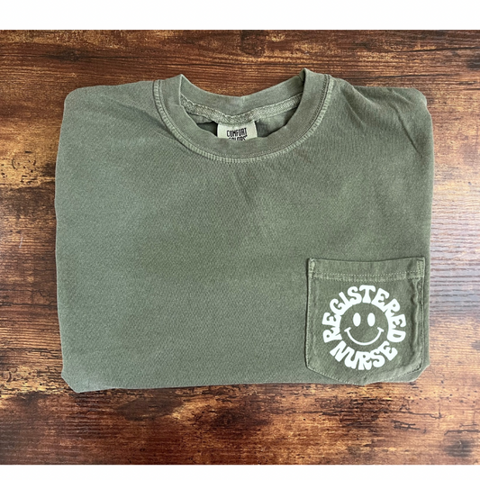 Registered Nurse Smiley POCKET SHORT SLEEVE T-SHIRT